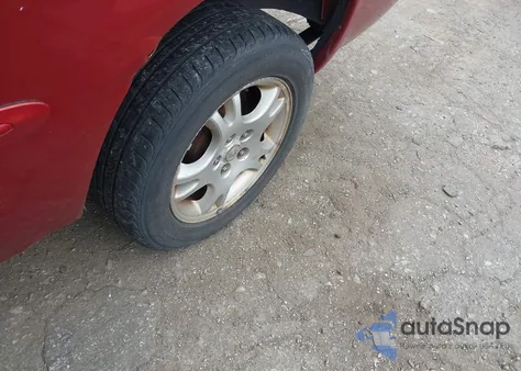 2002 Dodge Grand Caravan Sport from USA, damaged, VIN 2B4GT44L72R576840